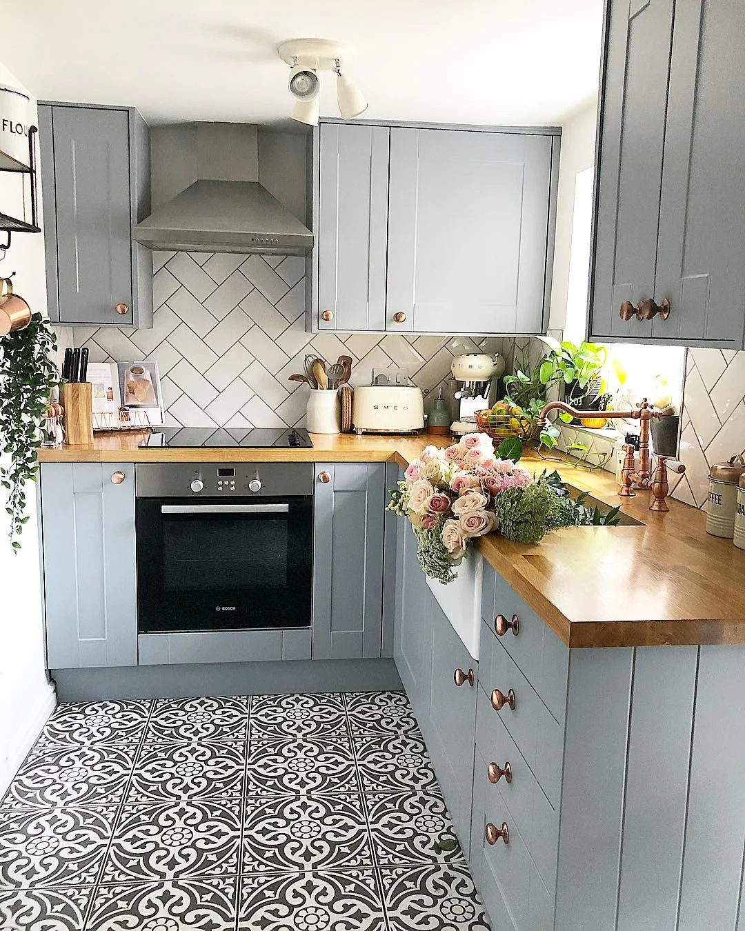 Ground Your Kitchen with Patterned Floor Tiles