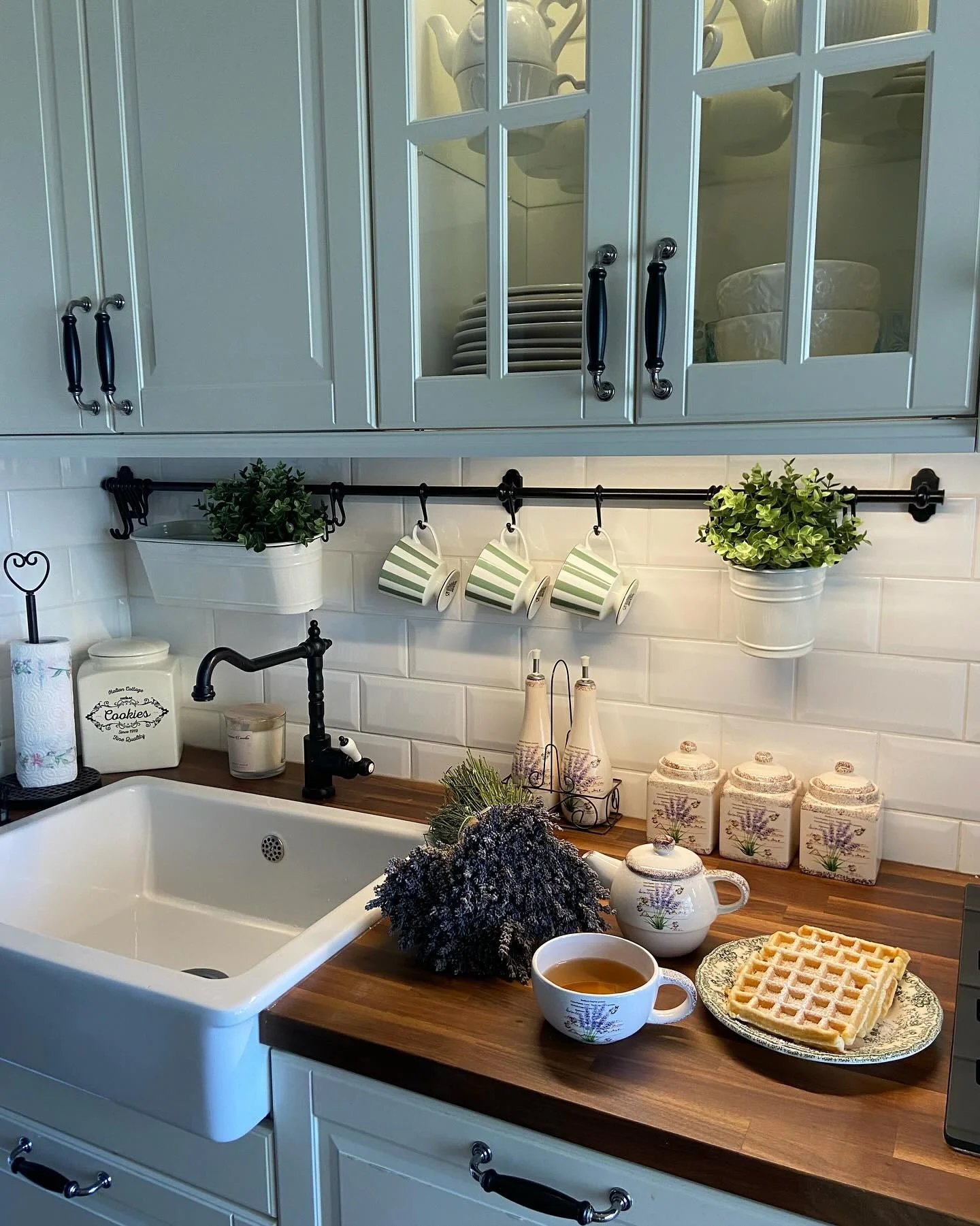 Lavender-Adorned Canisters Add Rustic Charm To Countertops