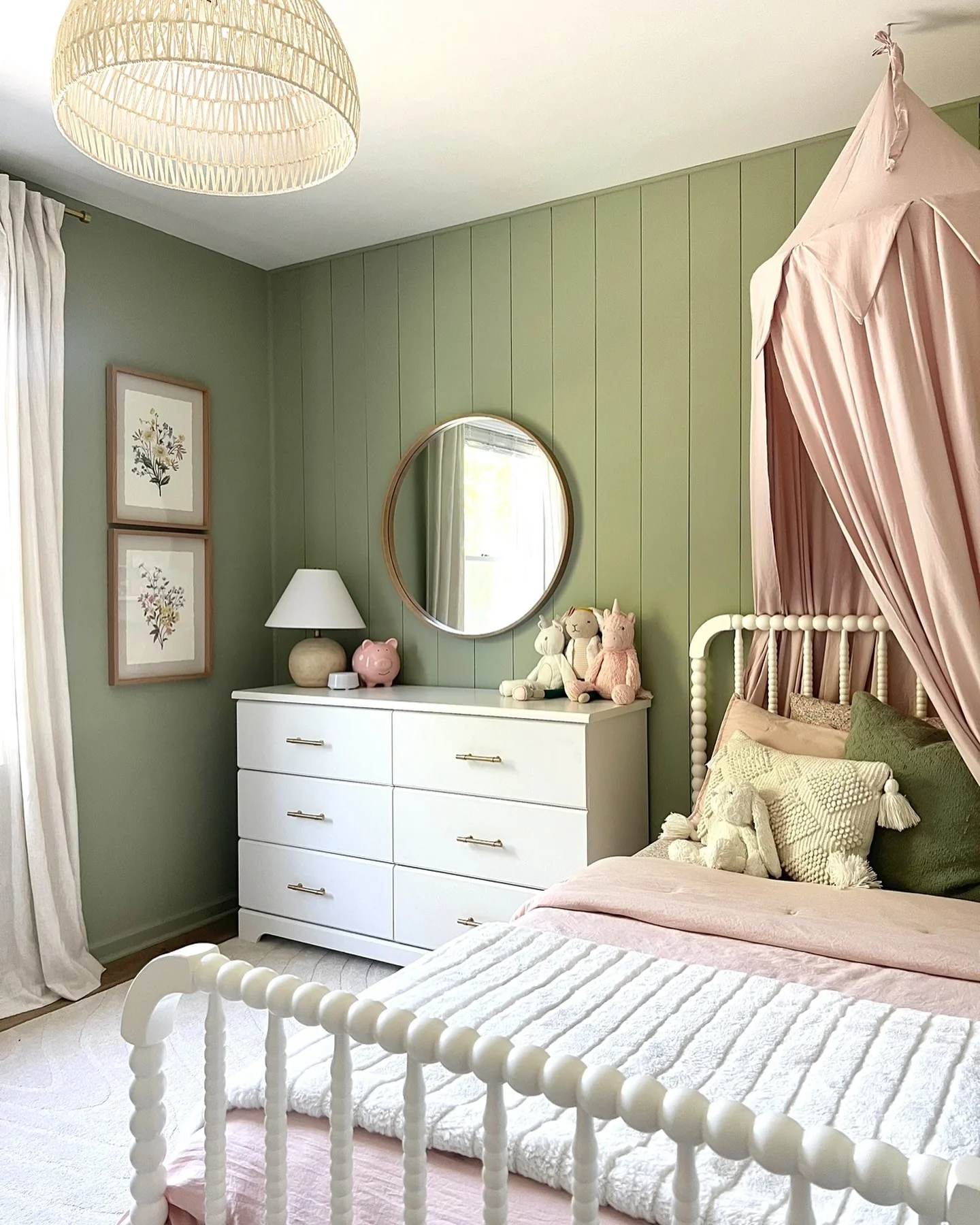 Soft Pink Canopy Creates a Dreamy Bed Nook