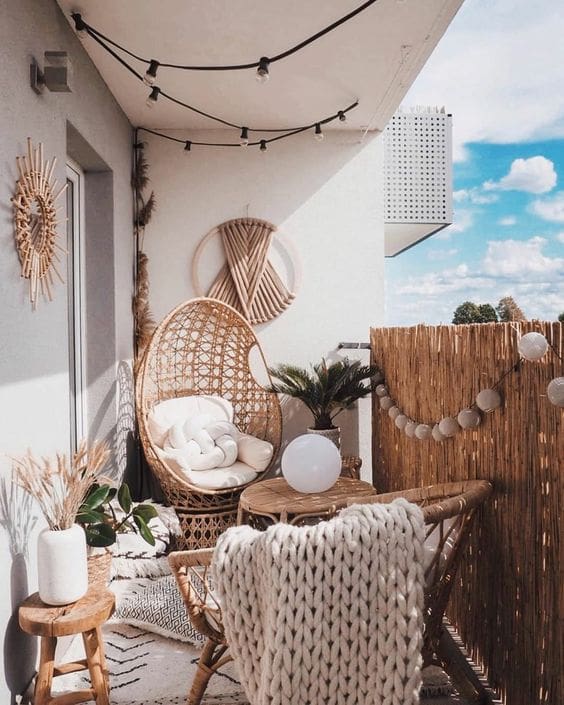 Woven Sunburst Mirror Adds a Boho Focal Point to the Wall