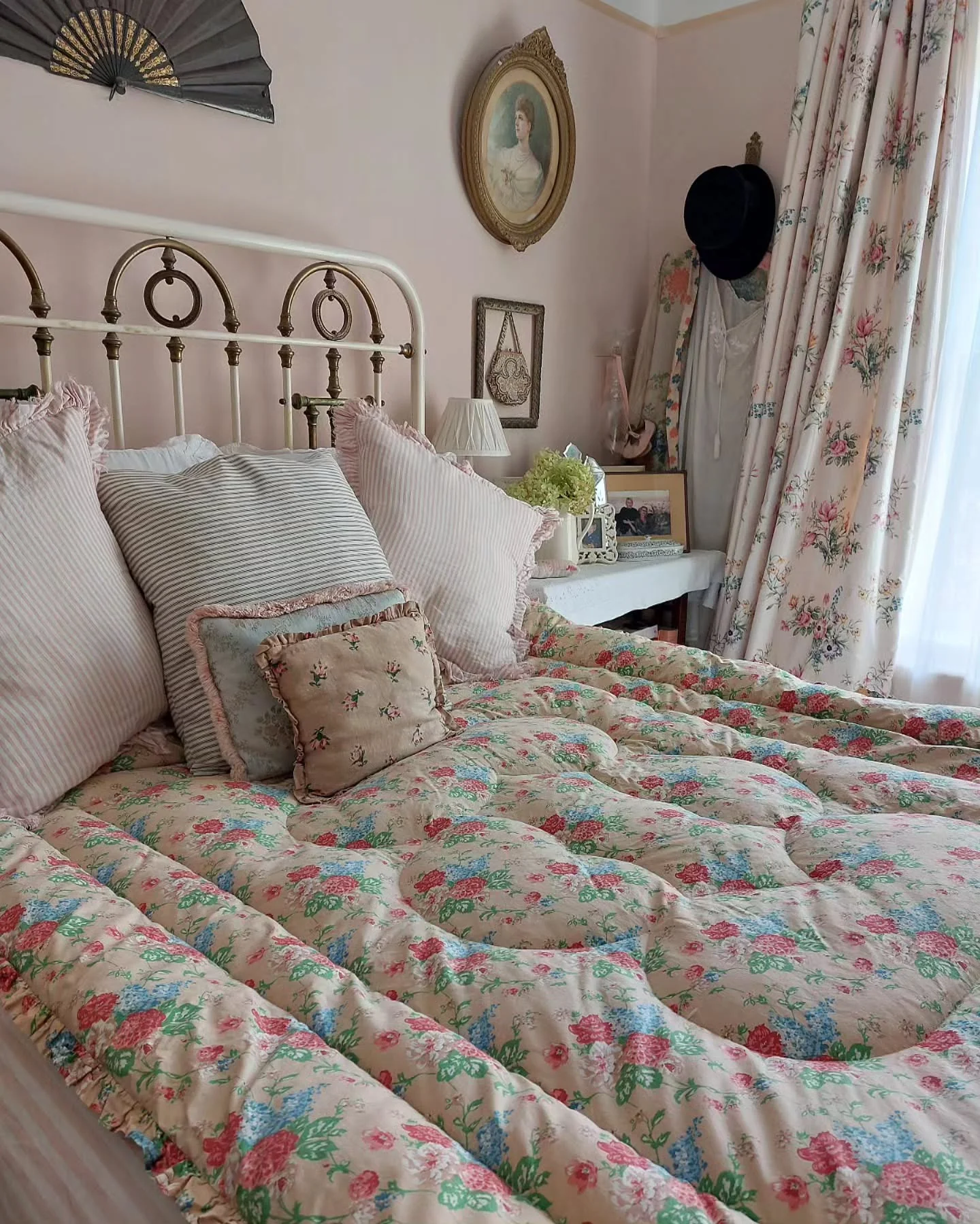Soften an Iron Bed with a Floral Quilt