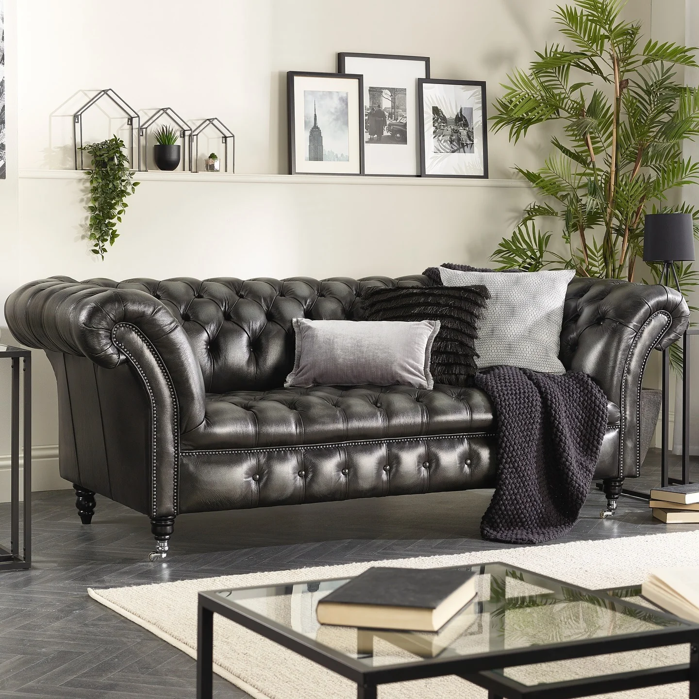 Tailored Touches: Tufted Leather Sofa with Stud Accents