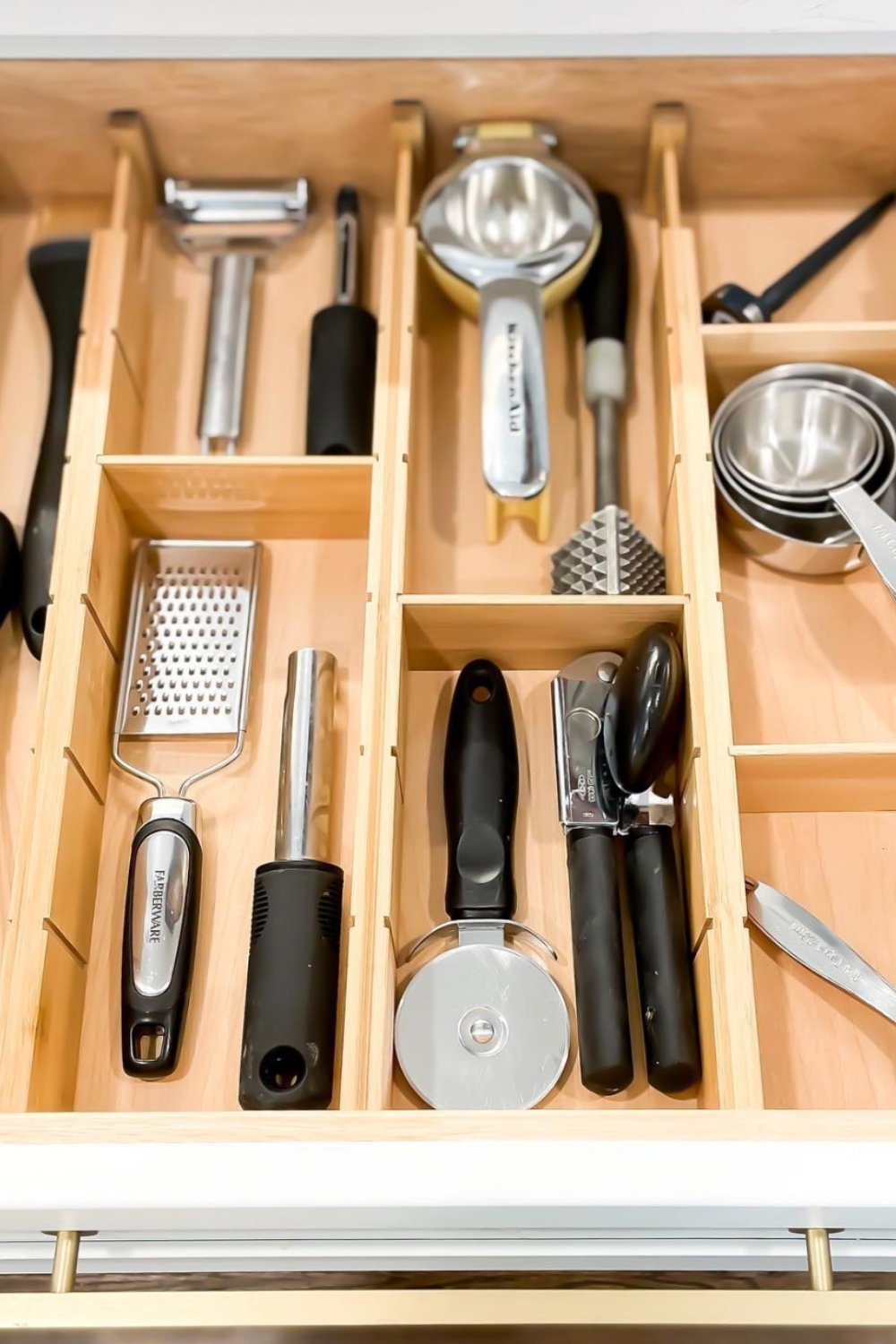 Adjustable Dividers for Custom Utensil Storage