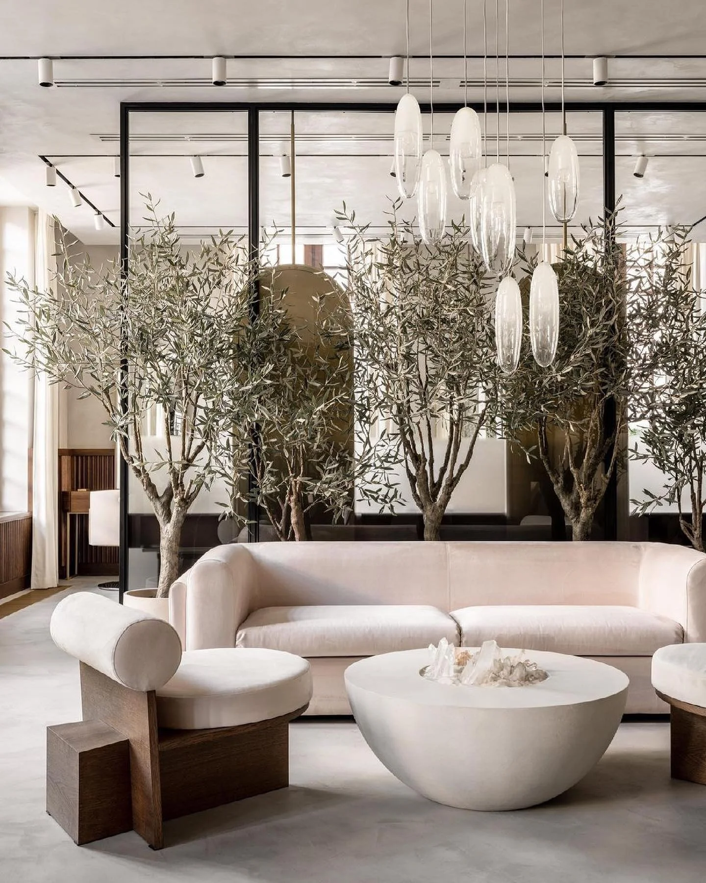 Oversized Bowl Coffee Table Holds Natural Crystal Accents