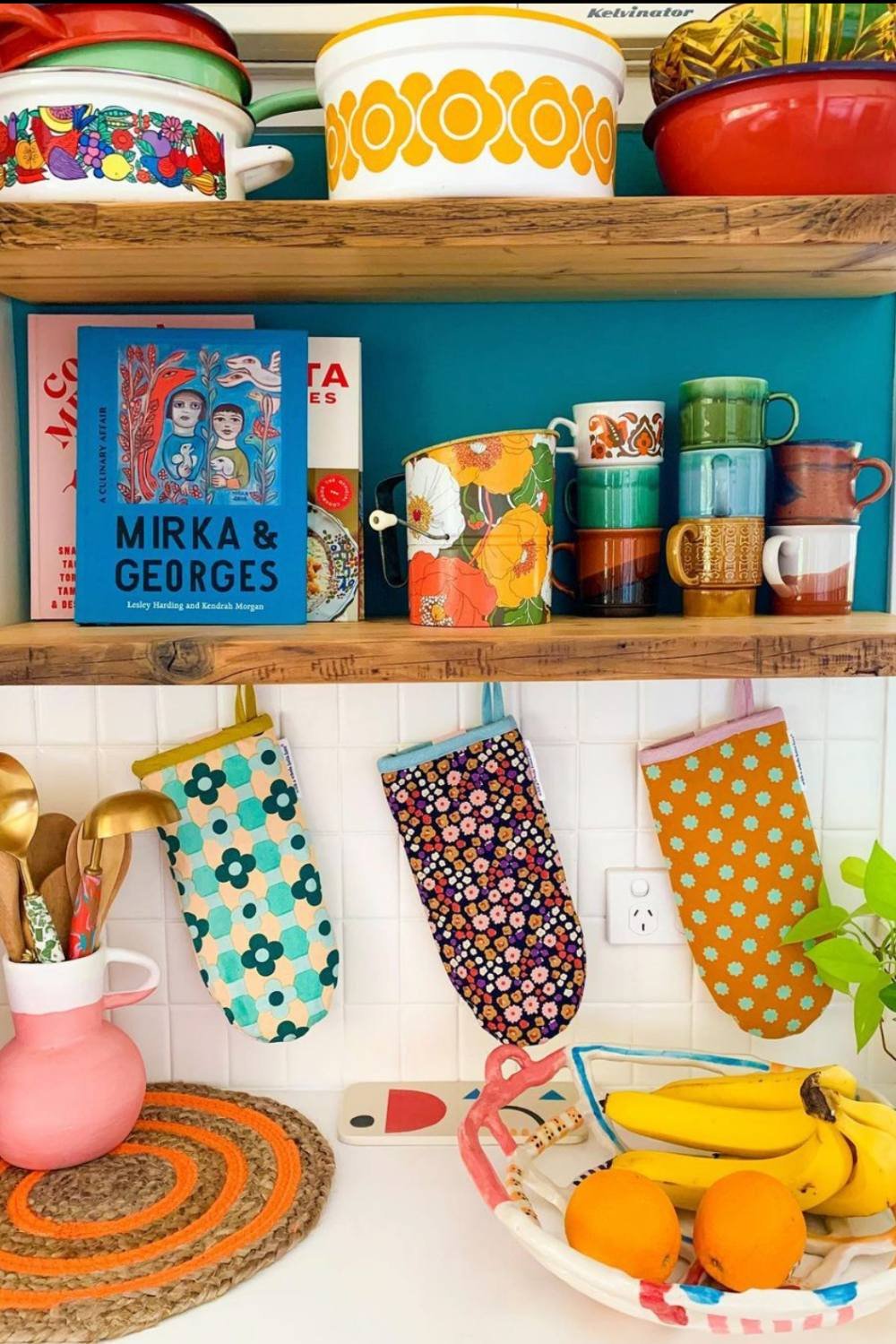 Patterned Oven Mitts Add Playful Color to Kitchen Walls