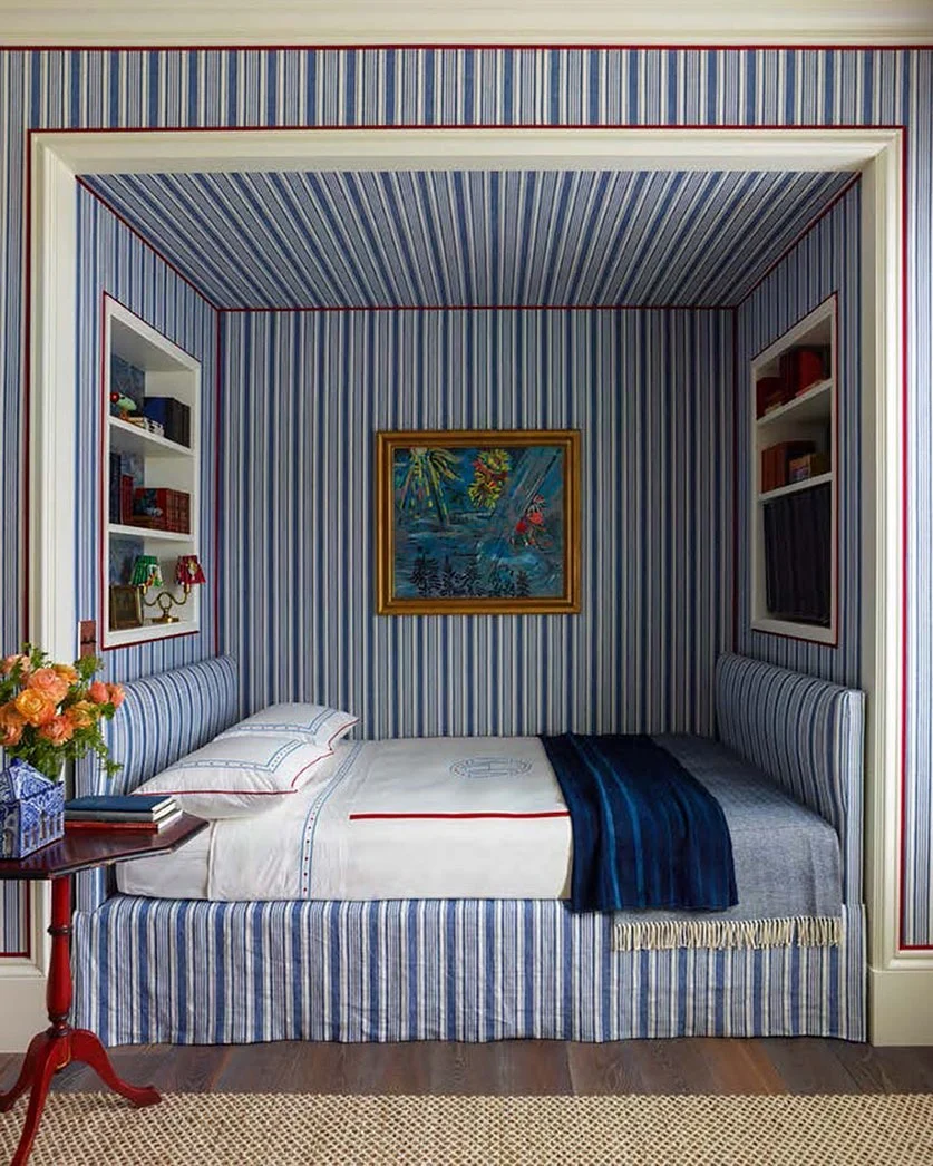 Striped Wallpaper Creates an Immersive Reading Nook