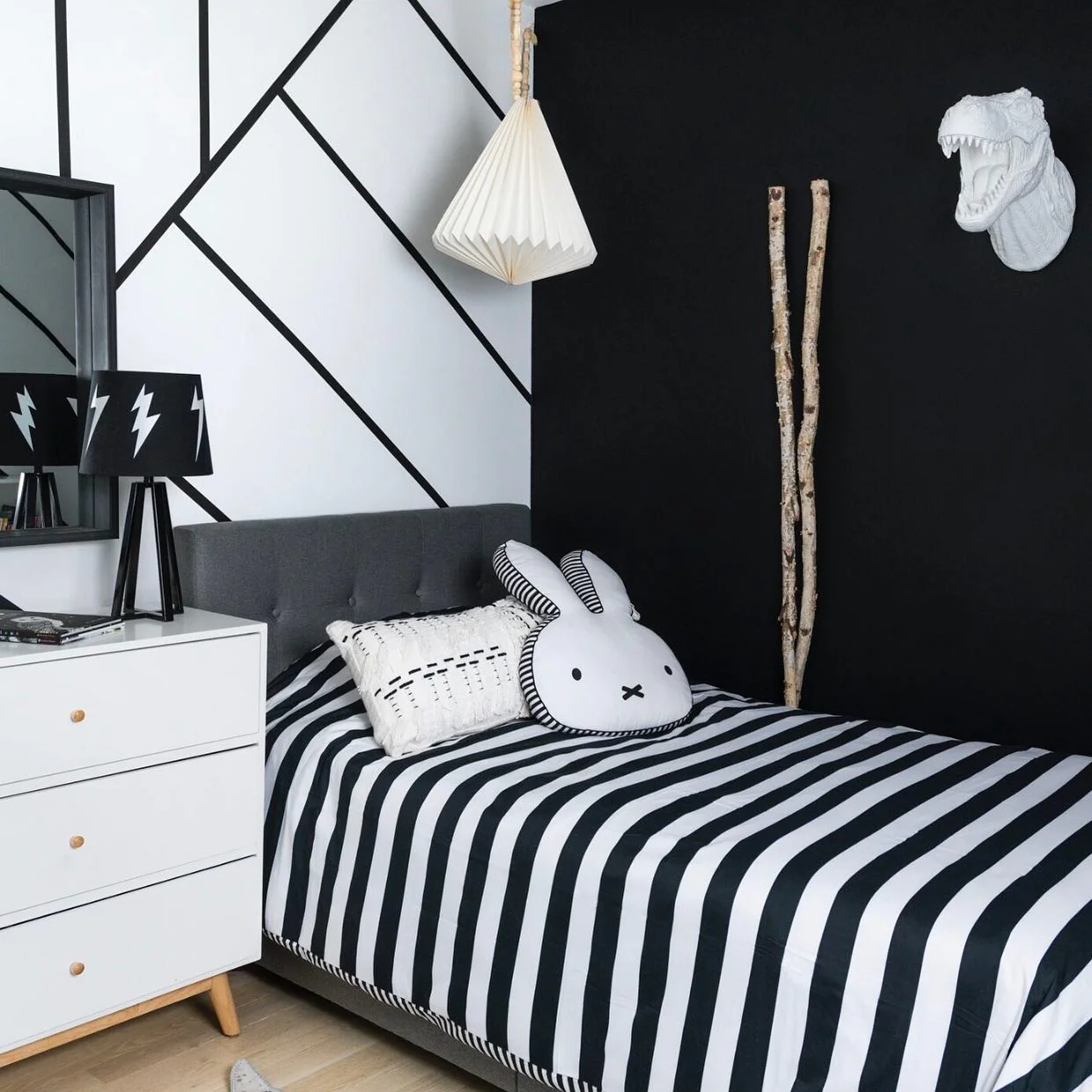 Design a Striking Accent Wall with Geometric Black Lines