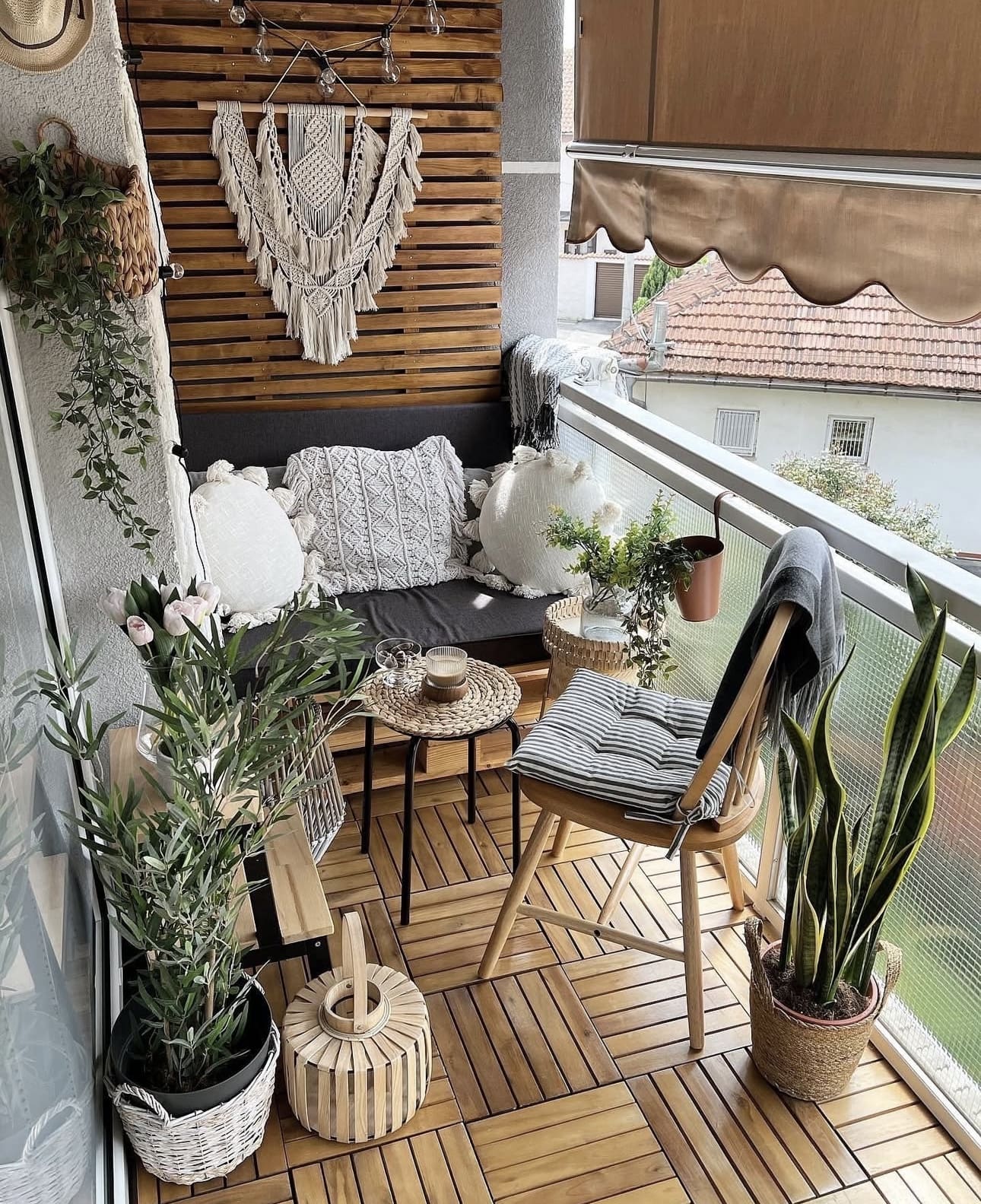 Wooden Slat Wall Creates a Textured Backdrop for Macrame