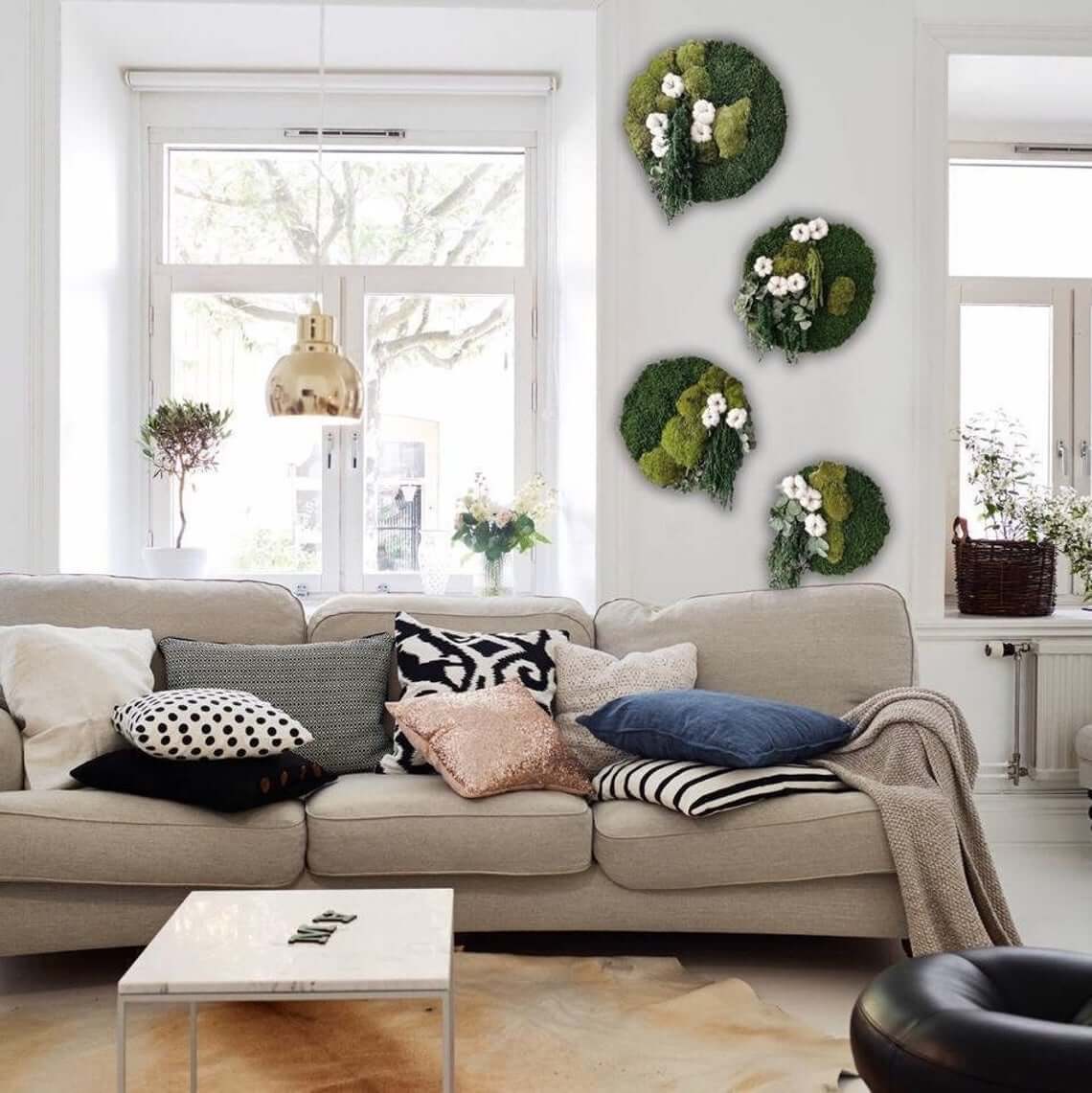 Group Circular Moss Art Pieces for Organic Flow