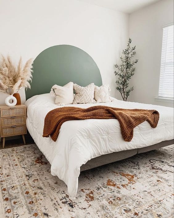 Define Your Bed Wall with a Painted Arch