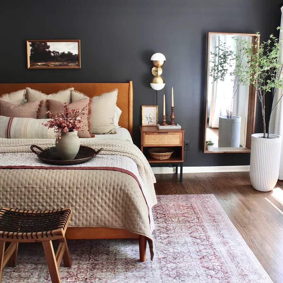 Layer Textures for a Cozy, Inviting Bed Area