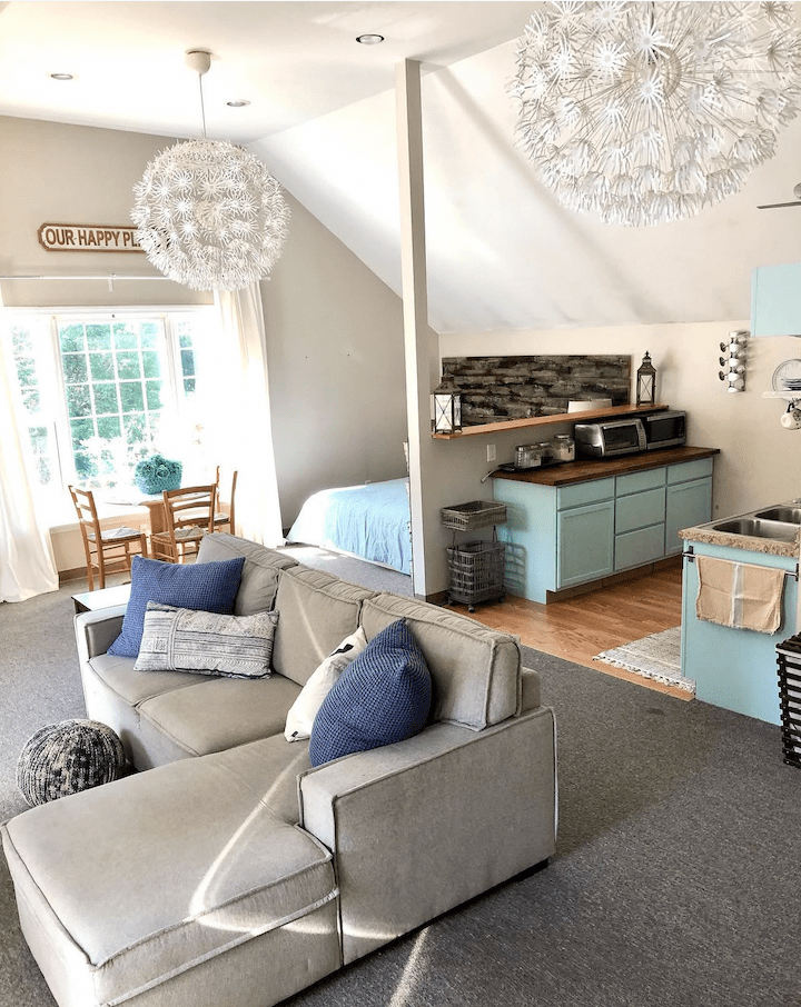 Define Your Kitchenette With Mint Green Cabinetry