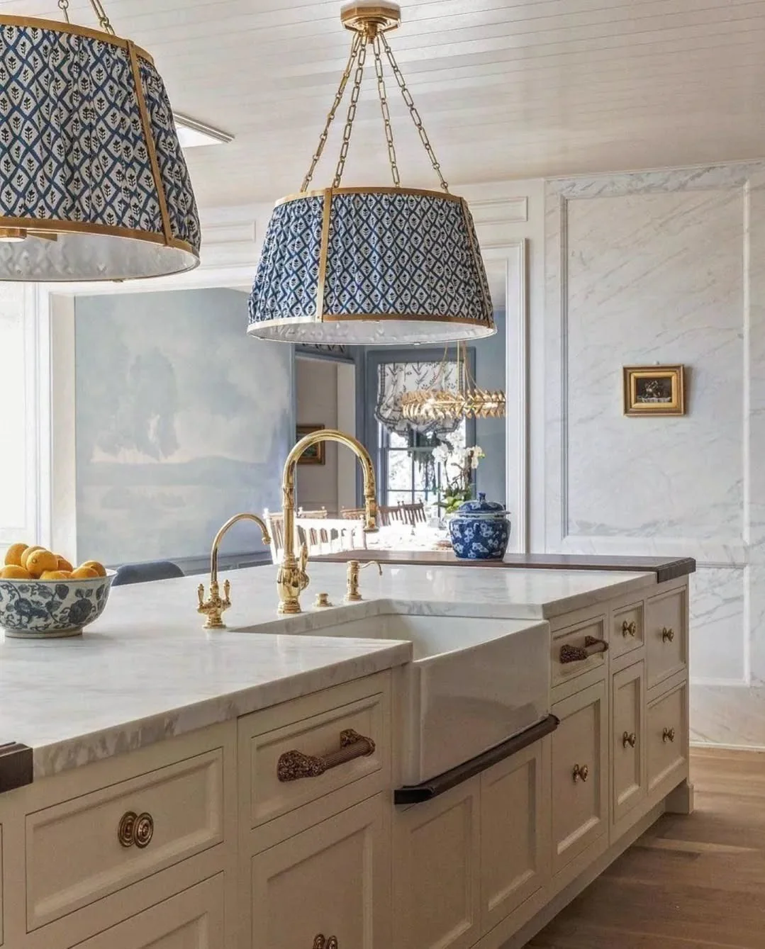Patterned Drum Pendants Define Kitchen Zones