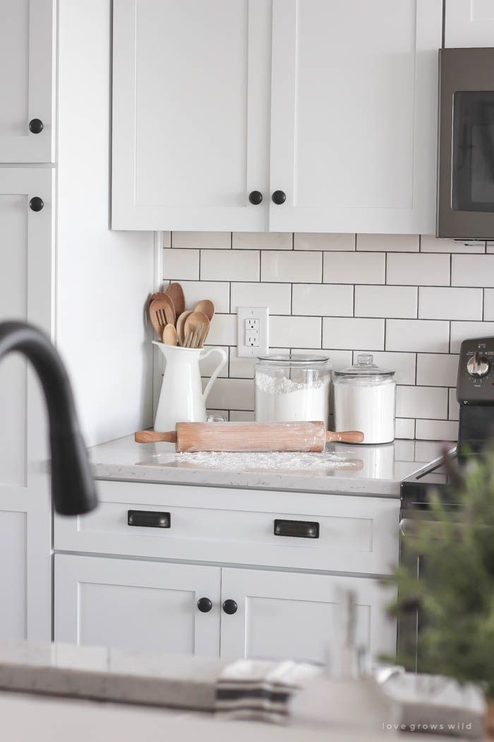 White Subway Tile Backsplash With Dark Grout