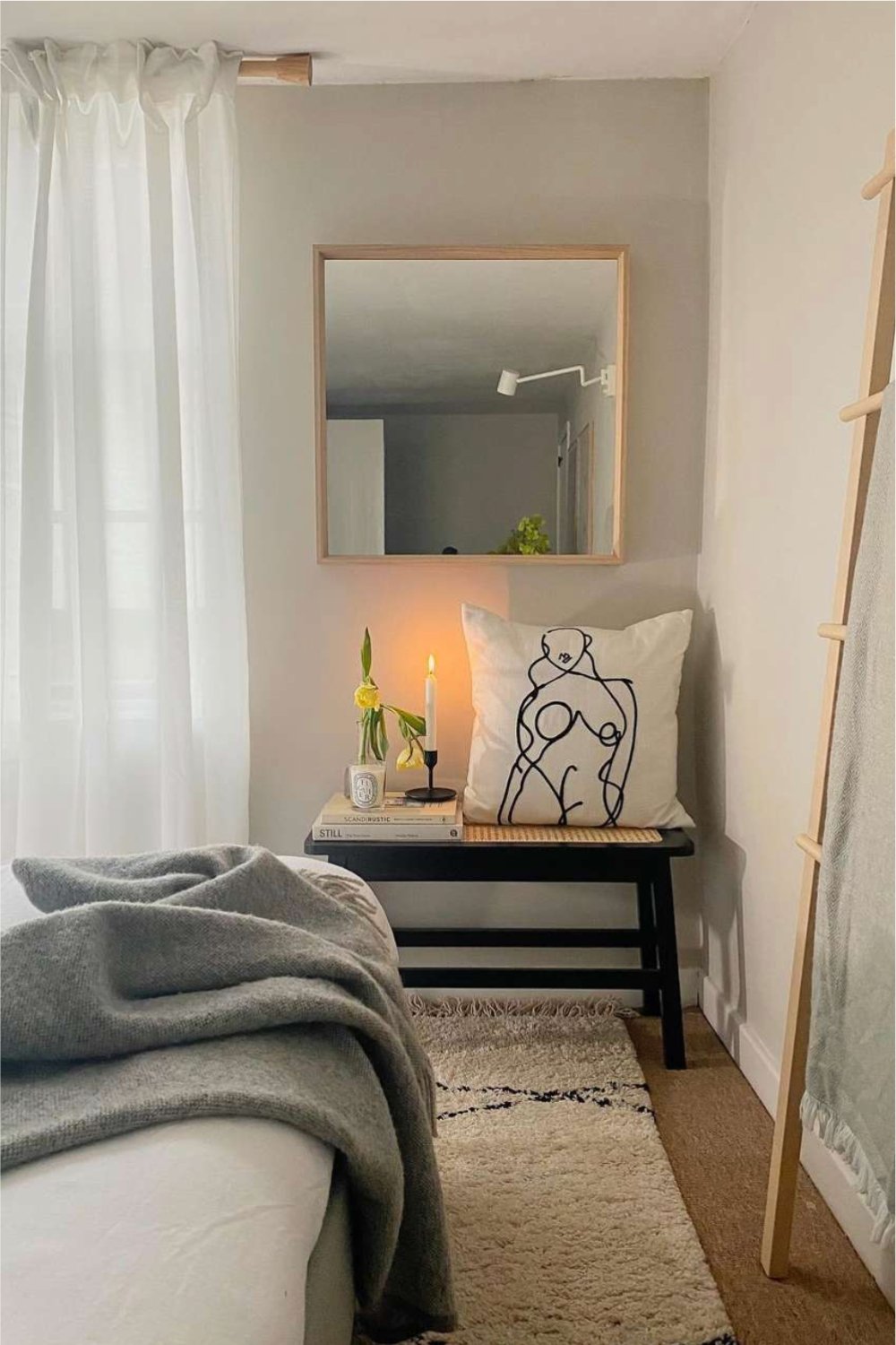 Line Art Pillow Adds A Graphic Touch To The Bench
