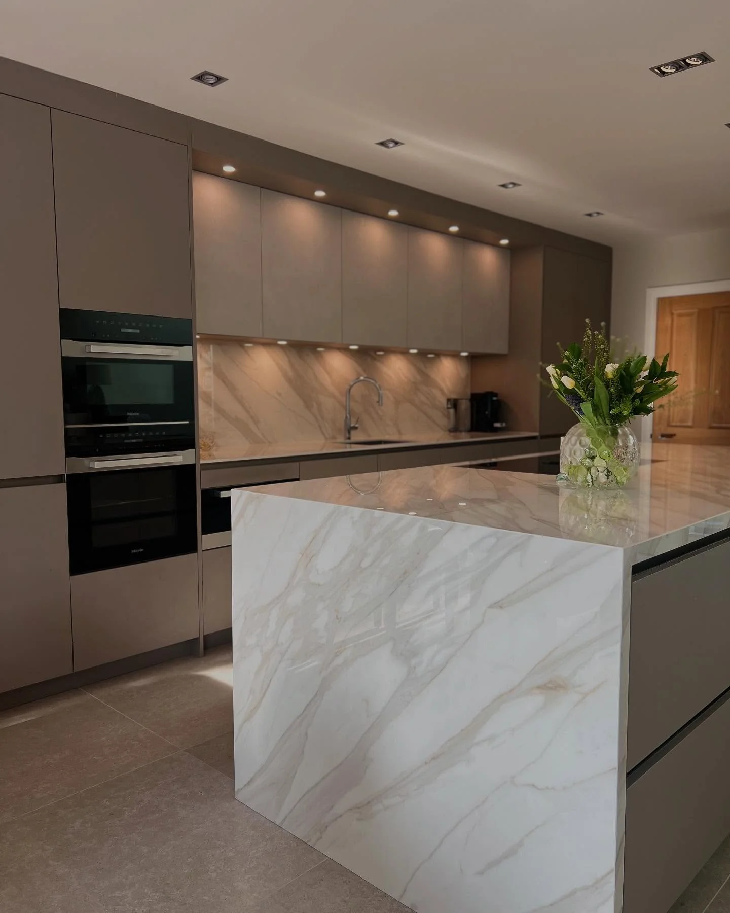 Marble Island With Subtle Gold Veining Adds Warmth