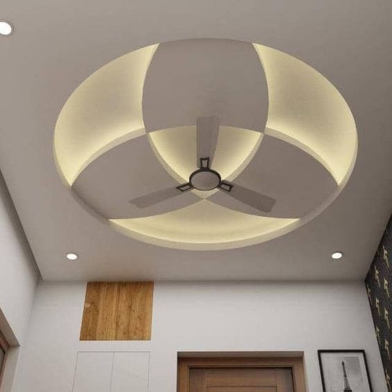 Circular Tray Ceiling With Integrated LED Lighting