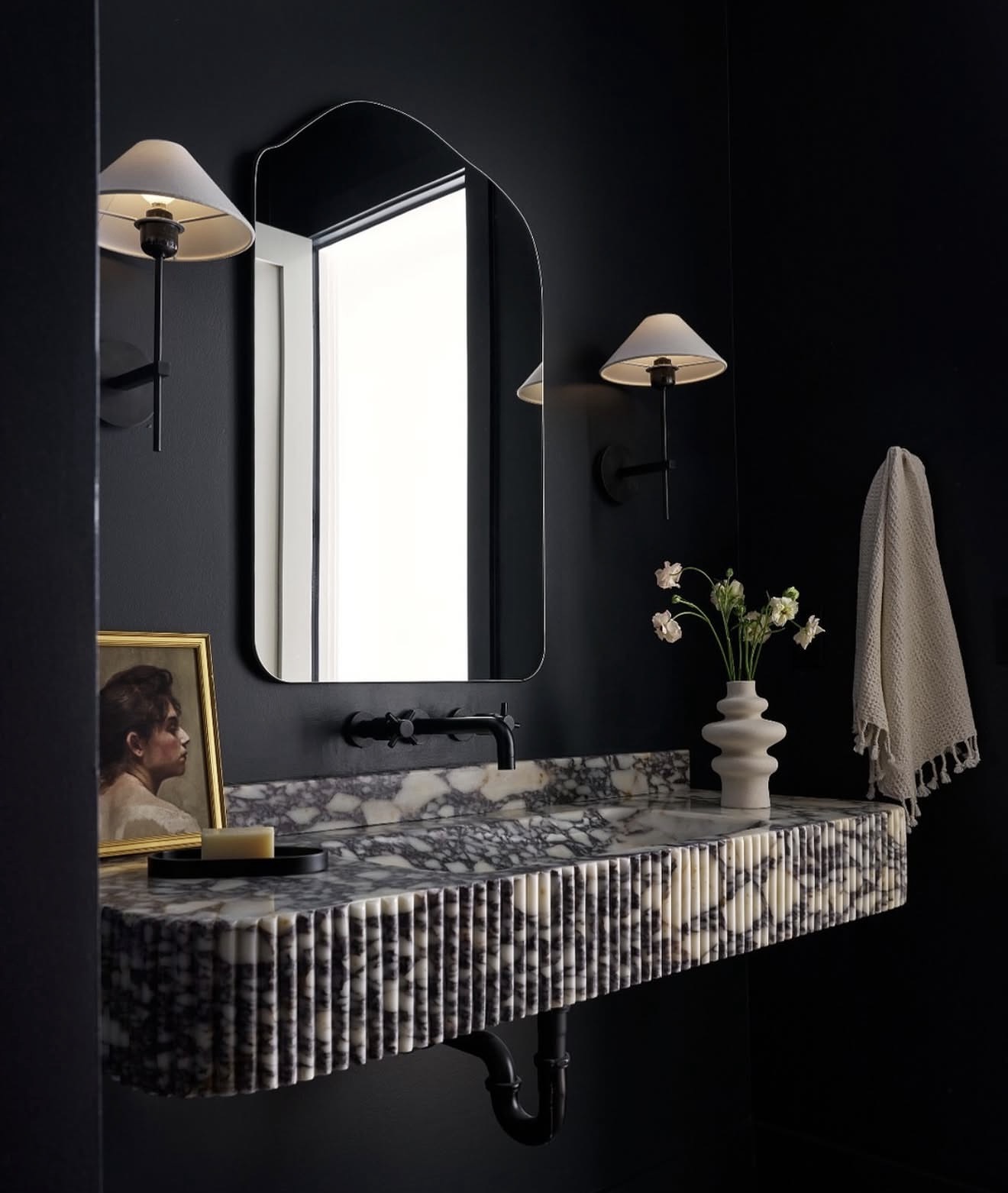 Fluted Marble Vanity Adds Sculptural Interest
