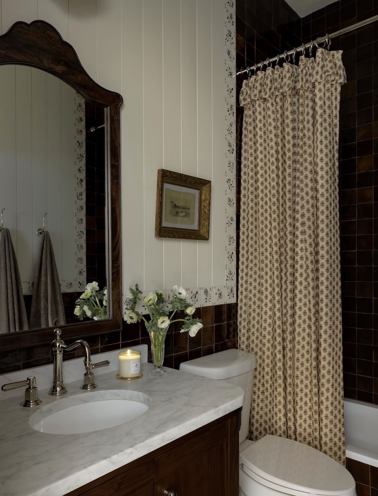 Textured Floral Shower Curtain Adds Pattern to Dark Tile