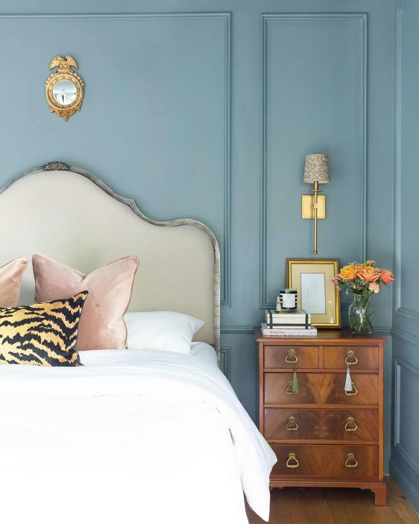 Gold Eagle Mirror Adds a Regal Touch