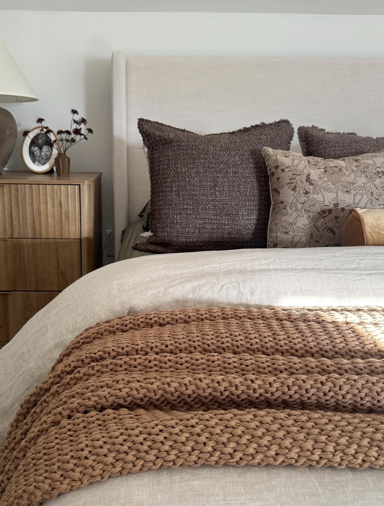 Chunky Knit Throw for Instant Coziness