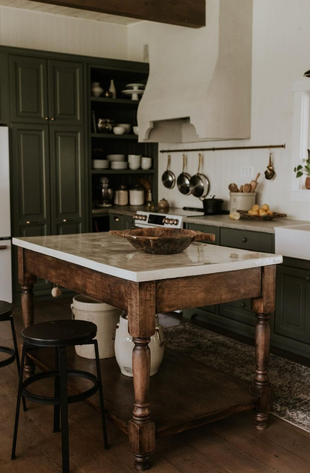 Select a Farmhouse Island with Turned Legs