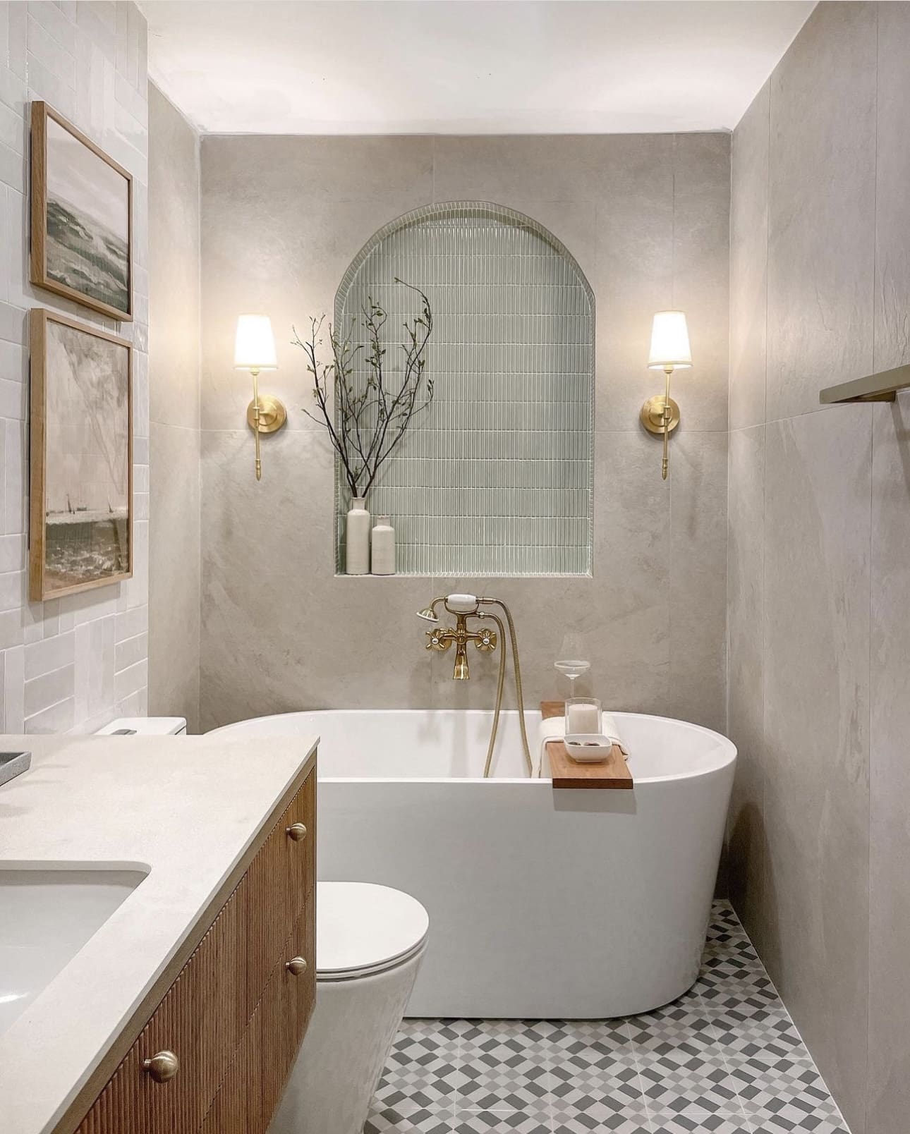 Arched Niche With Vertical Tiles Adds Architectural Interest