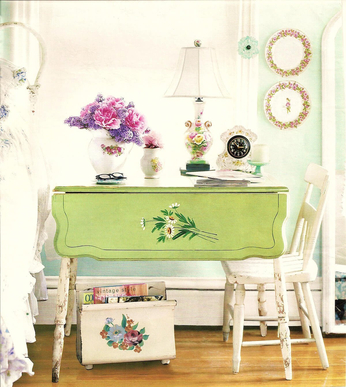 Personalize Furniture with Hand-Painted Daisies