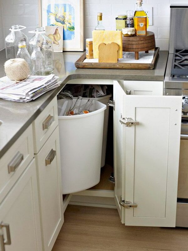 Conceal Kitchen Waste with a Pull-Out Corner Bin