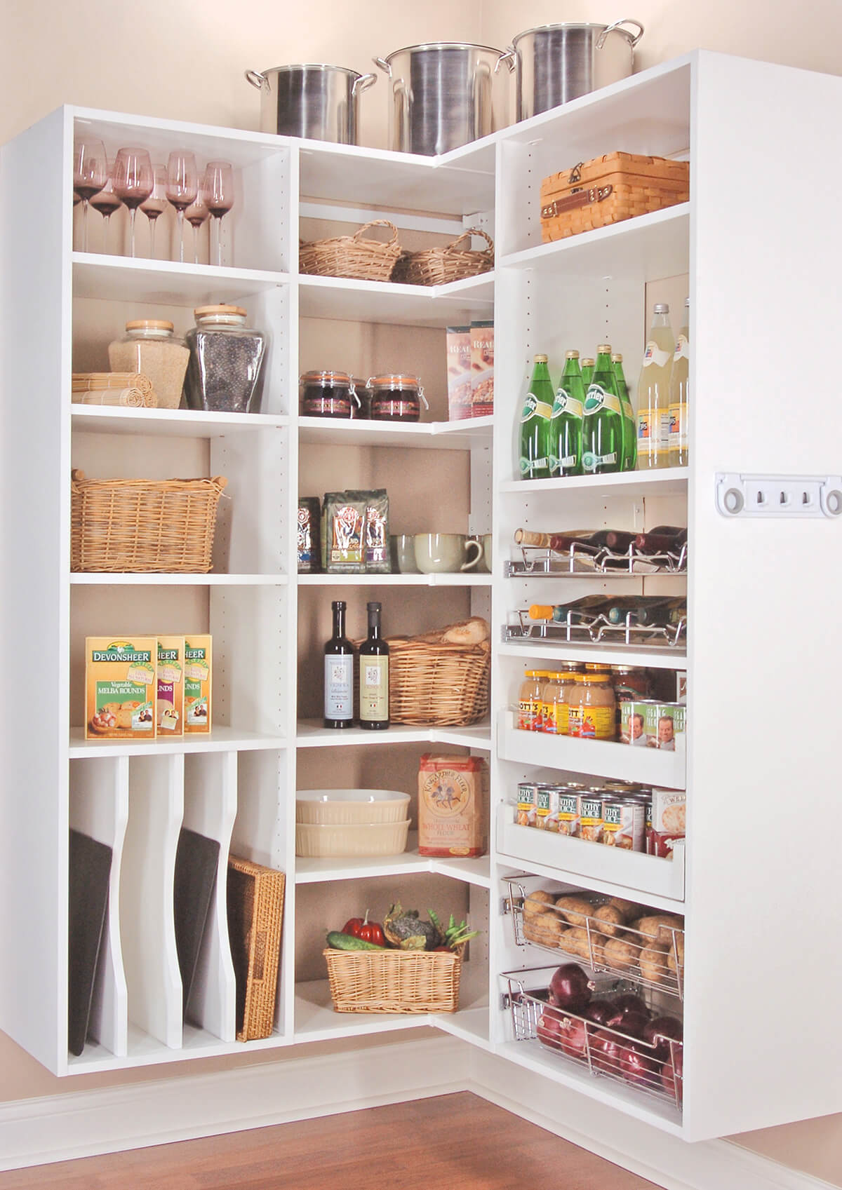 Vertical Dividers Keep Baking Sheets and Trays Neatly Stored