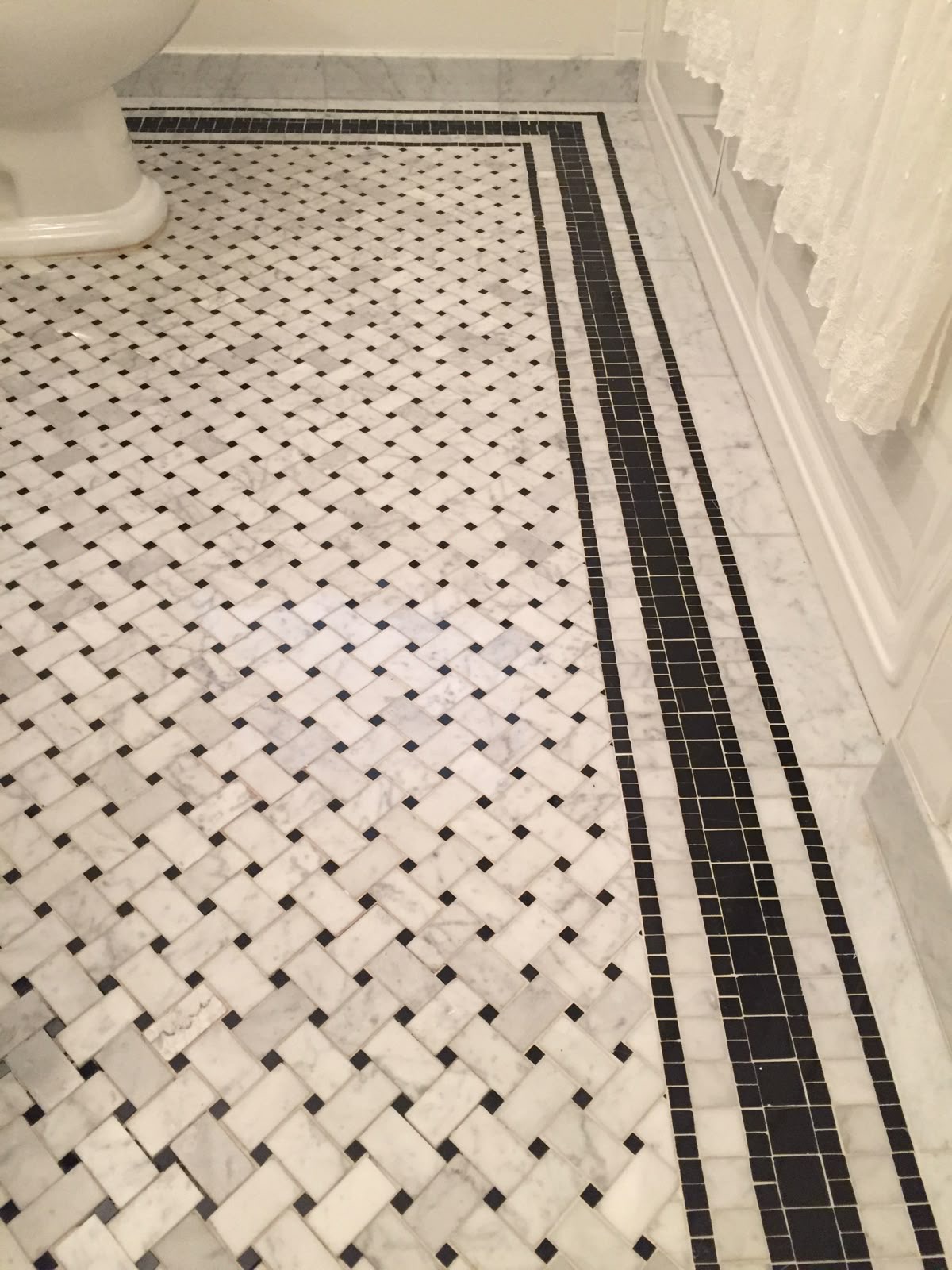 Basketweave Marble Floor Tile with Black Accents