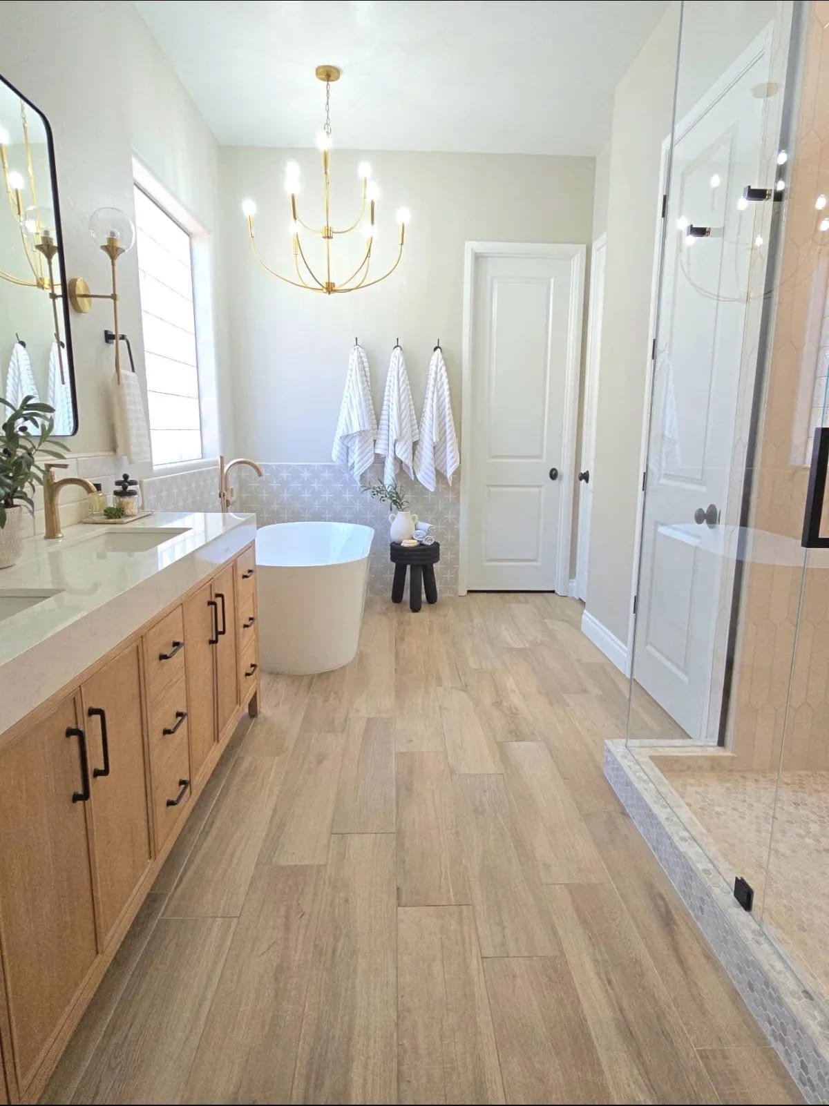 Geometric Starburst Tile Adds Subtle Shower Niche Accent