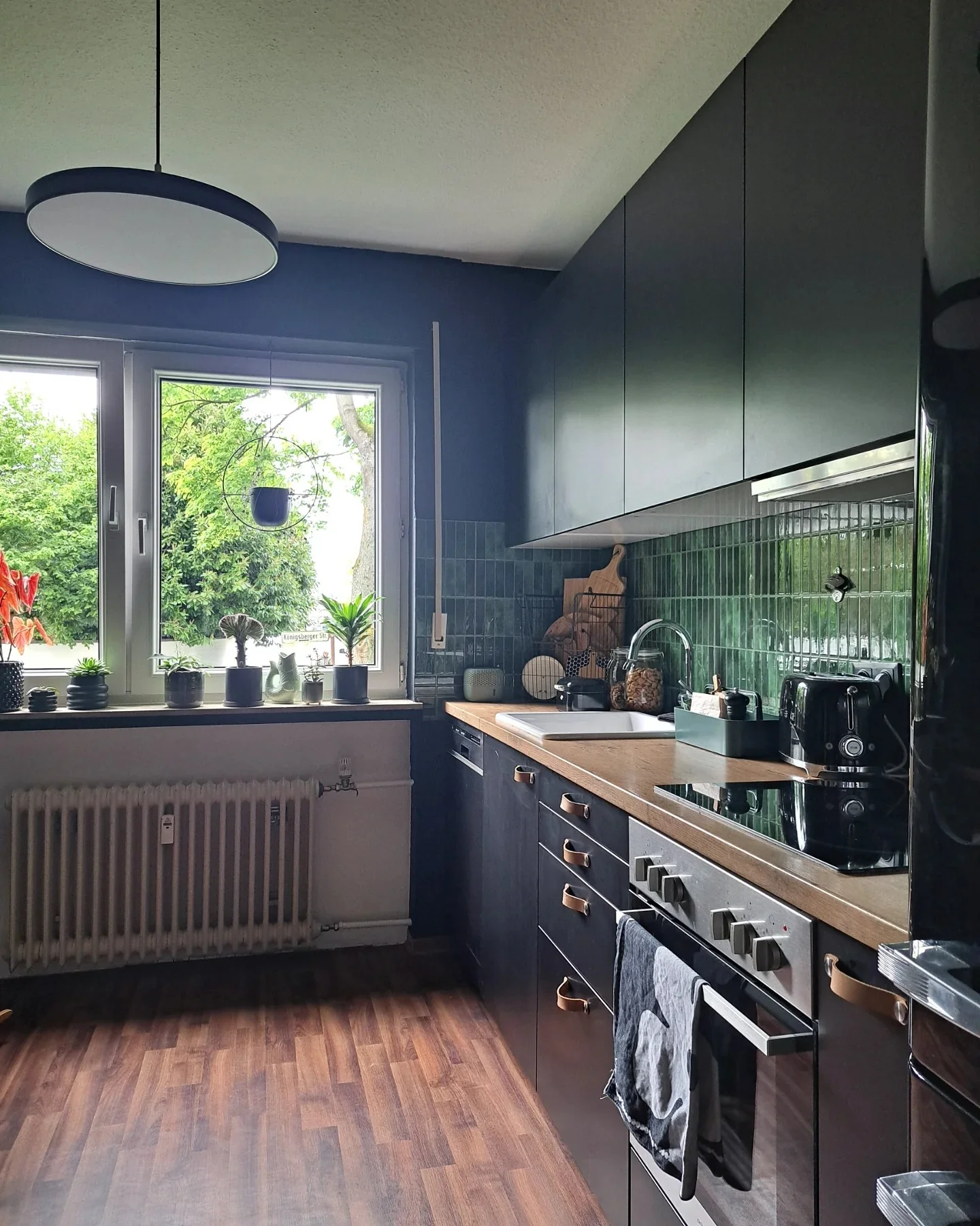Green Subway Tile Backsplash Adds Jewel-Toned Vibrancy