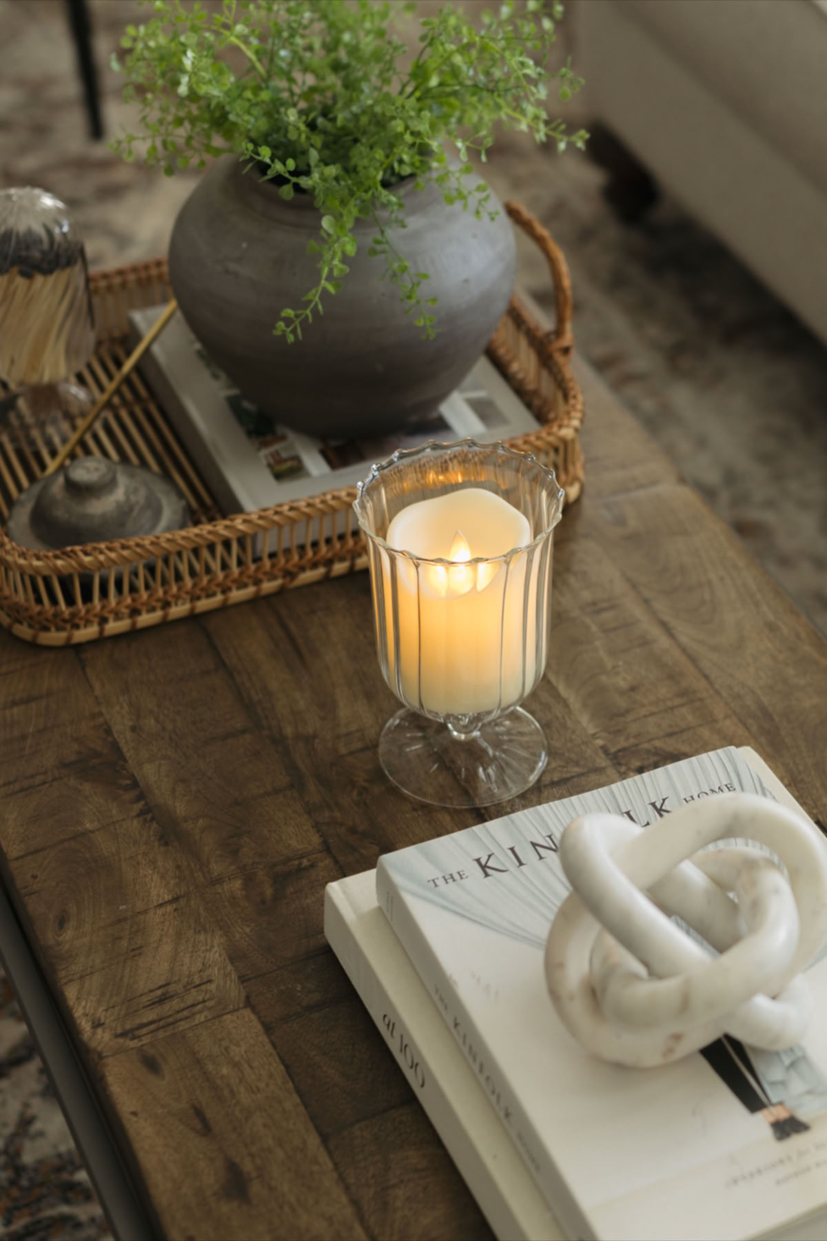 Glass Candle Holder Creates Cozy Ambiance