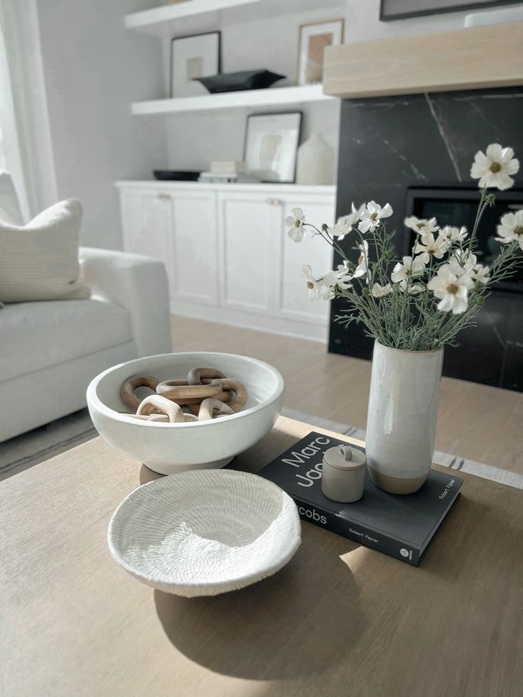 Textured White Bowl Holds Natural Wood Chain Decor