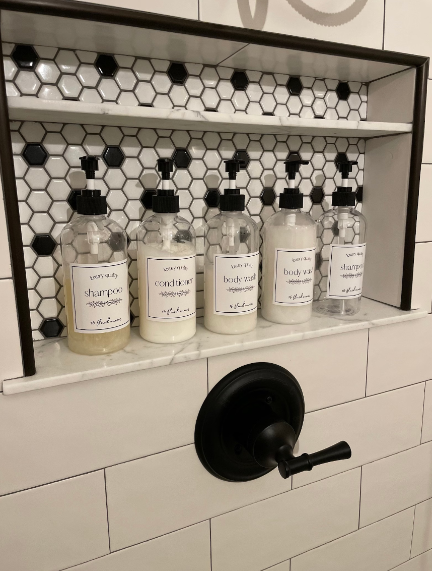 Clear Pump Bottles for a Streamlined Shower Display