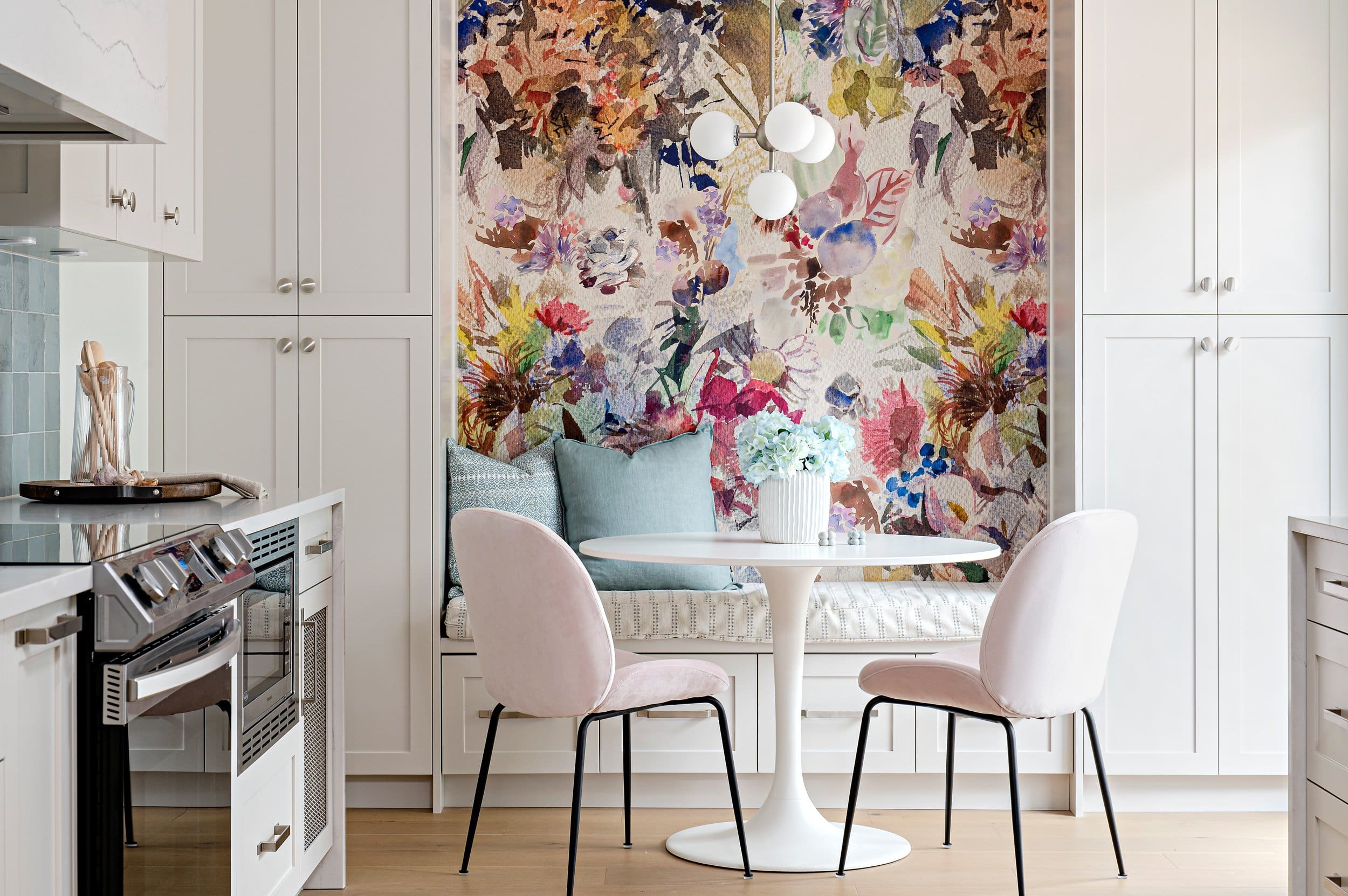 Bold Floral Wallpaper for a Vibrant Kitchen Nook