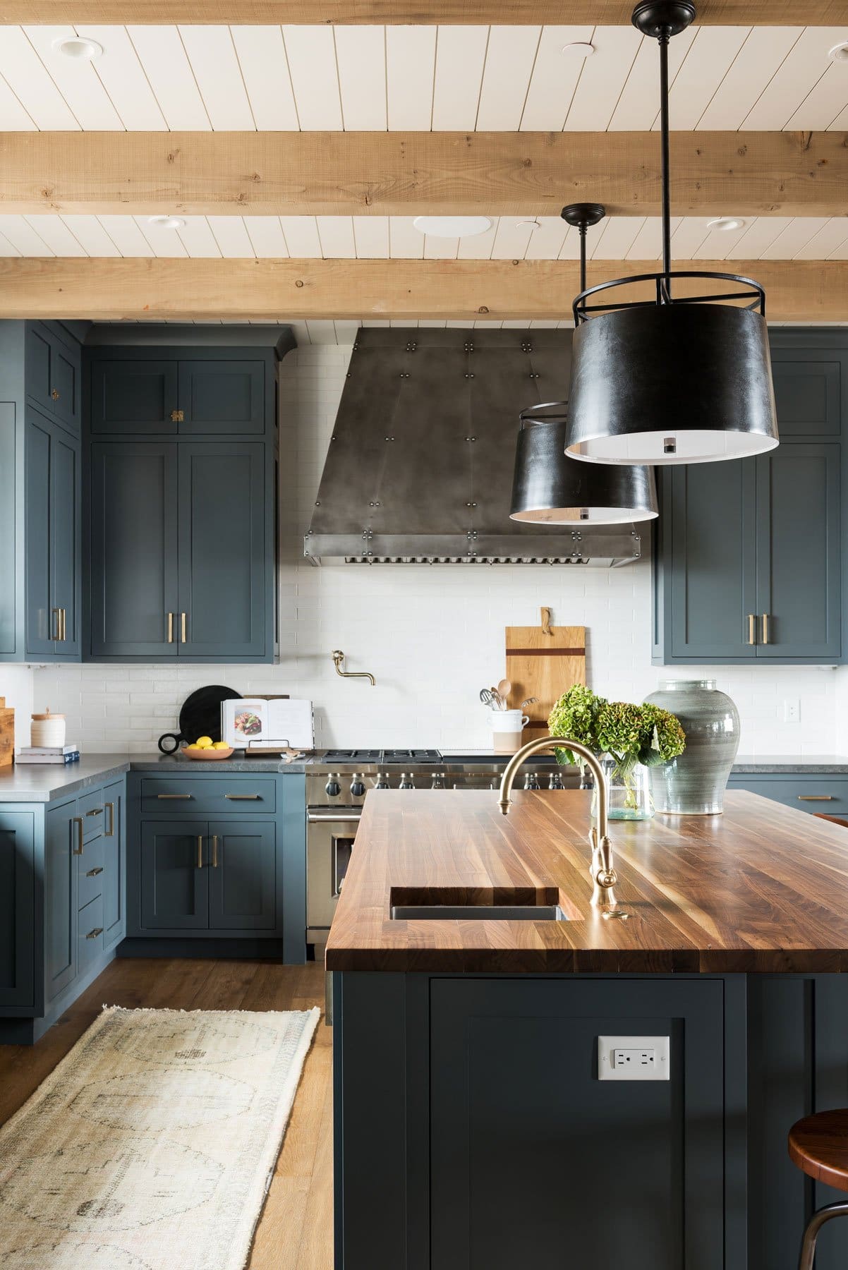 Drum Pendant Lights Add Sculptural Contrast Over Island