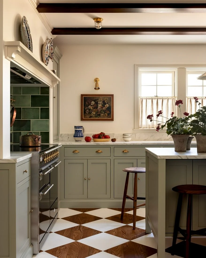 Two-Tone Diamond Floor for Graphic Appeal